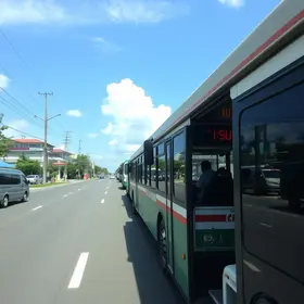 Ônibus voltam a circular normalmente em Manaus após mais de quatro horas de paralisação, diz Sinetram