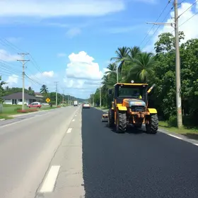 Prefeitura de Manaus avança com aplicação de 80 toneladas de asfalto no ramal do Km 45 da AM