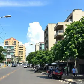 Prefeitura de Manaus realiza mais de 3,2 mil serviços e atendimentos para ordenar uso de áreas públicas
