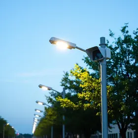 Ageman fiscaliza níveis de iluminação pública em via da zona Oeste